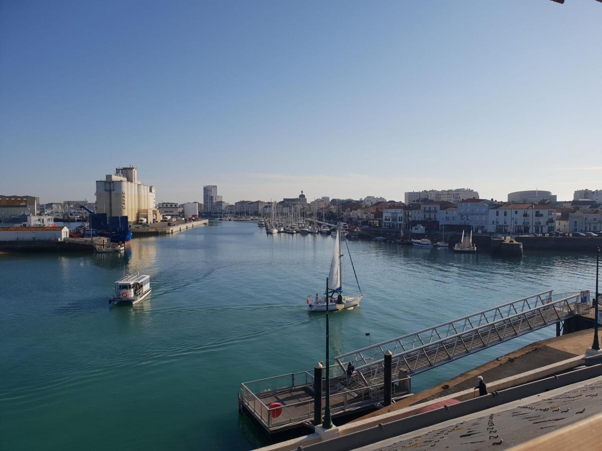 Studio Coeur Des Sables, 100M De La Plage Les Sables-d'Olonne Ngoại thất bức ảnh